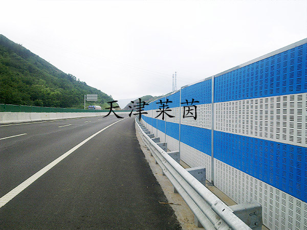 <a href=http://m.mypgl.com/news_article?news_id=125>公路聲屏障</a>