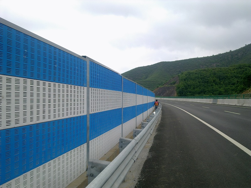 <a href=http://m.mypgl.com/news_article?news_id=127>聲屏障</a>