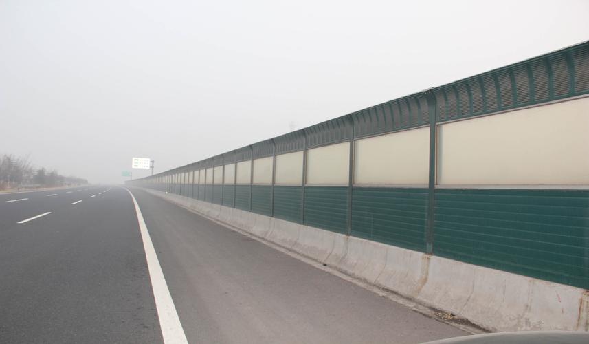 <a href=http://m.mypgl.com/news_article?news_id=141>聲屏障</a>
